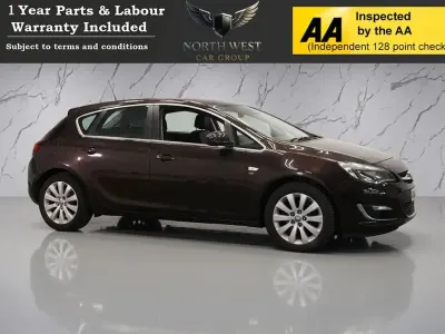Used Vauxhall Astra Elite 165 HP (121 kW) 2014 Brown Hatchback