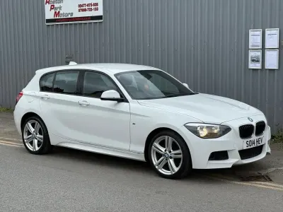 Begagnad BMW 120 M Sport 2014 Vit Halvkombi