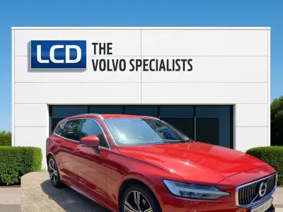 Used Volvo V60 Inscription 190 HP (139 kW) 2019 Red Estate