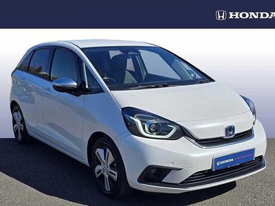 Używany Honda Jazz Hybrid 109 KM (80 kW) 2021 Biały Hatchback