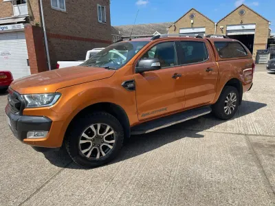 Usado Ford Ranger Wildtrack 200 HP (147 kW) 2016 Laranja Pickup