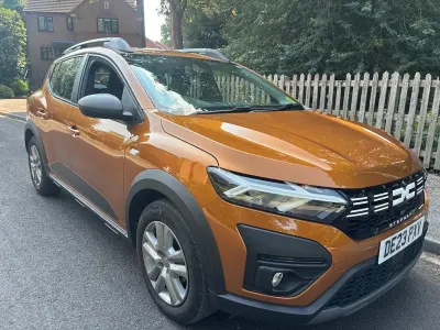 Used Dacia Sandero Expression 2023 Orange Hatchback