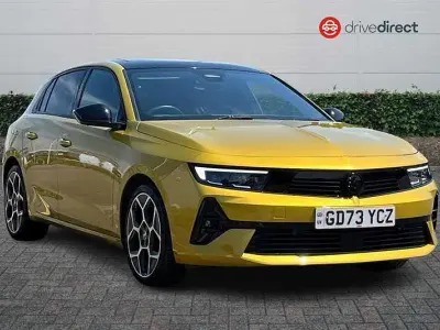 Used Vauxhall Astra Ultimate 2024 Yellow/black Hatchback