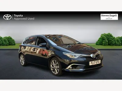 Used Toyota Auris Hybrid