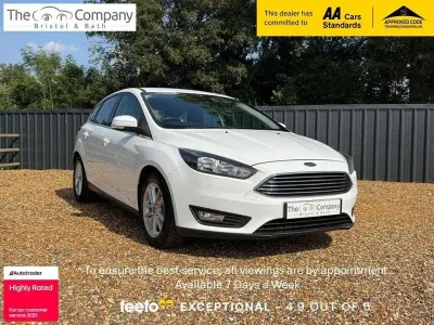 Used Ford Focus Zetec 100 HP (73 kW) 2017 White Hatchback