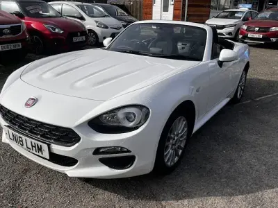Used Fiat 124 Spider Classica 140 HP (102 kW) 2018 White Cabriolet