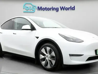 Used Tesla Model Y Long Range AWD 286 kW (389 HP) 2025 SUV