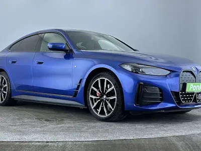 Used BMW i4 M Sport 419 kW (571 HP) 2022 Blue Sedan