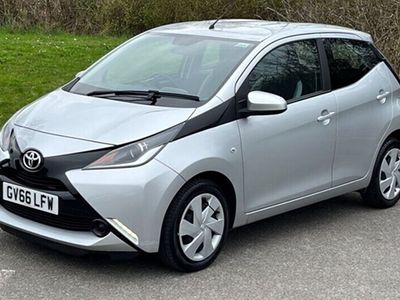 used Toyota Aygo 1.0 VVT-I X-PLAY X-SHIFT 5d 69 BHP