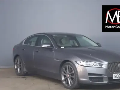 Used Jaguar XE Portfolio 180 HP (132 kW) 2018 Grey Sedan