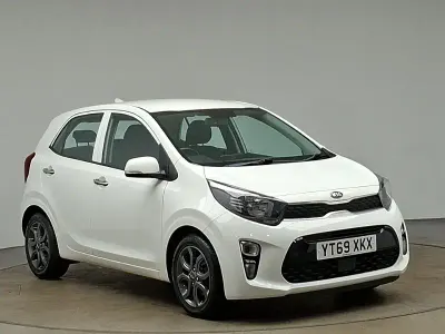 Used Kia Picanto 83 HP (61 kW) 2019 White Hatchback