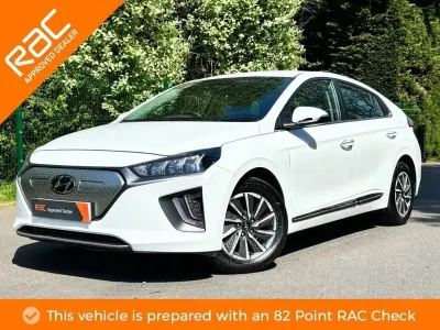Usado Hyundai Ioniq Premium 100 kW (136 CV) 2023 Blanco Utilitario