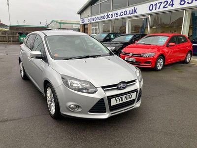 Used Ford Focus Zetec 125 HP (91 kW) 2011 Silver Hatchback
