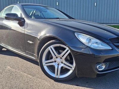 Black Used 2009 Mercedes SLK200 Cabriolet | £6,990 (Expensive)