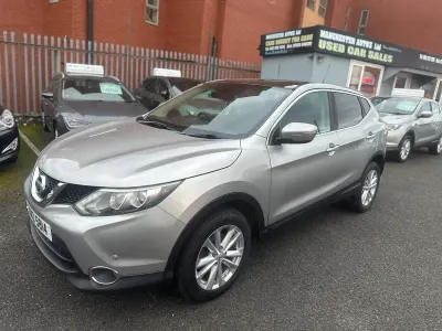 Used Nissan Qashqai Acenta Premium 110 HP (80 kW) 2014 Silver SUV