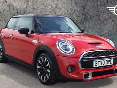 Begagnad Mini Cooper S Exclusive 189 HK (139 kW) 2020 Röd Halvkombi