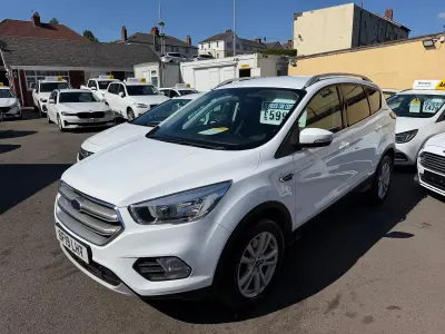 Used Ford Kuga Zetec 150 HP (110 kW) 2019 White SUV