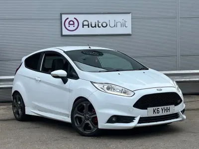 Używany Ford Fiesta ST 2016 Biały Hatchback