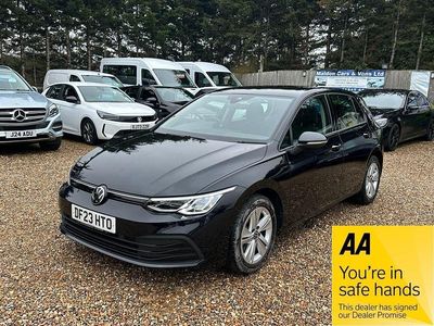 Used VW Golf VIII Life 150 HP (110 kW) 2023 Black Hatchback