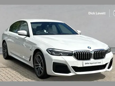 Usado BMW 530e M Sport 288 CV (211 kW) 2022 Blanco Berlina