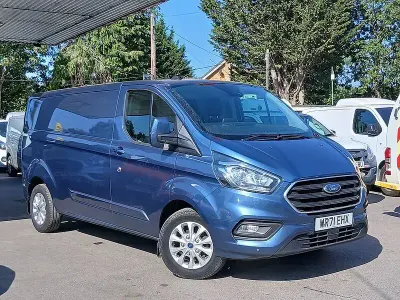 Used Ford Transit Custom Limited 130 HP (95 kW) 2021 Blue Van