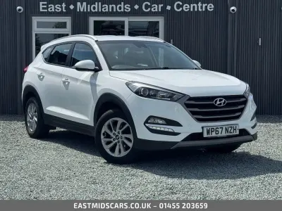 Used Hyundai Tucson SE 177 HP (130 kW) 2017 White SUV