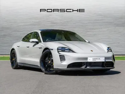 Usado Porsche Taycan Cross Turismo 552 kW (751 CV) 2020 Gris Berlina