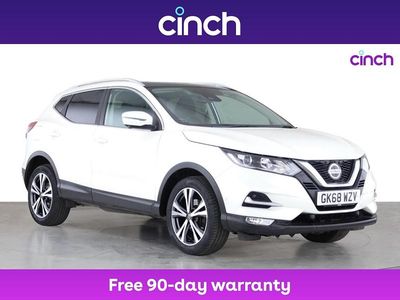 White Used 2018 Nissan Qashqai N-Connecta SUV | £10,999 (Fair price)