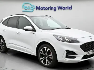 Used Ford Kuga ST-Line X 225 HP (165 kW) 2023 White SUV
