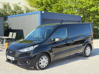 Begagnad Ford Transit Trend 2023 Svart Van
