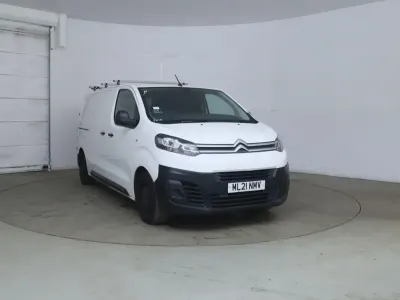 Używany Citroën Dispatch 2021 Biały Minivan