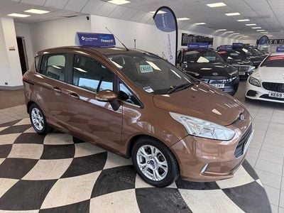 Used Ford B-MAX Zetec 90 HP (66 kW) 2014 Gold MPV