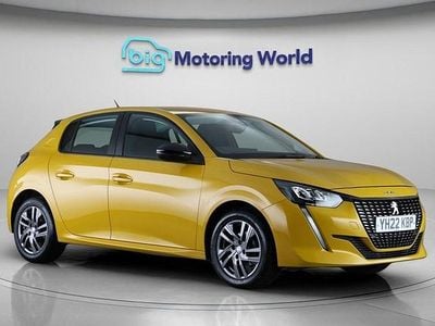 Used Peugeot 208 Active Premium 75 HP (55 kW) 2022 Yellow Hatchback