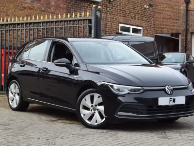 Używany VW Golf VIII Style 2022 Czarny Hatchback