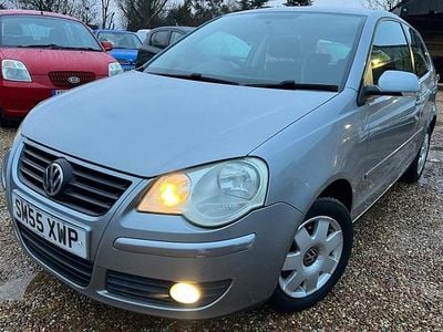 Used VW Polo S 75 HP (55 kW) 2005 Silver Hatchback