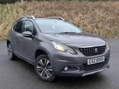 Gebraucht Peugeot 2008 Allure Premium 2019 Grau SUV