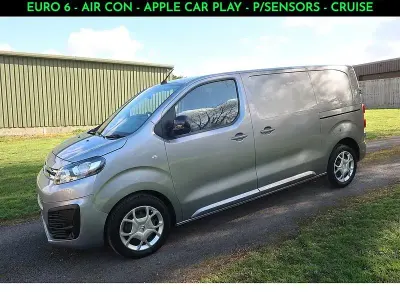 Usado Citroën Dispatch 2023 Cinzento Monovolume