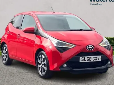 Used Toyota Aygo X-plore 2018 Red Hatchback