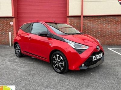 Gebraucht Toyota Aygo Trend 72 PS (52 kW) 2020 Rot Kleinwagen