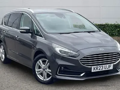 Used Ford S-MAX Titanium 190 HP (139 kW) 2022 Grey MPV