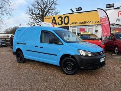 Blue Used 2015 VW Caddy Startline MPV | £6,988 (Good price)
