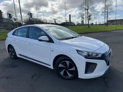 Used Hyundai Ioniq SE 141 HP (103 kW) 2018 White Hatchback