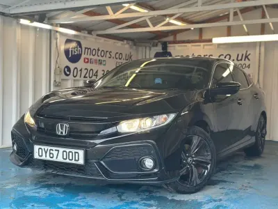 Used Honda Civic EX 129 HP (94 kW) 2017 Black Hatchback