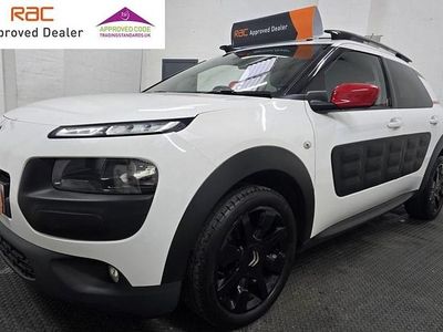 Used Citroën C4 Cactus Flair 110 HP (80 kW) 2017 White Hatchback