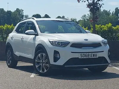 Used Kia Stonic 2019 White SUV