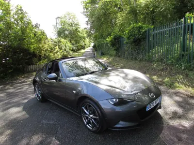 Usado Mazda MX5 Inclusive 160 CV (117 kW) 2018 Gris Descapotable