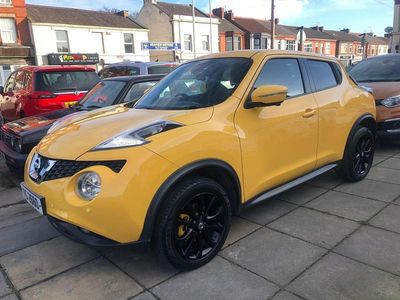 Used Nissan Juke Tekna 2014 Yellow SUV