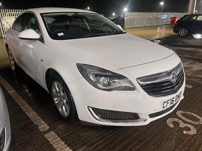White Used 2016 Vauxhall Insignia Hatchback | £6,495 (A bit pricey)