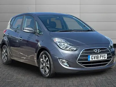 Used Hyundai ix20 SE 123 HP (90 kW) 2018 Pepper grey Hatchback