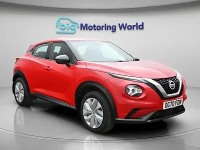 Usado Nissan Juke Acenta 114 HP (83 kW) 2021 Vermelho SUV